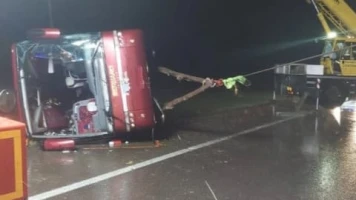 Accident d'autocar sur l'A6 à Eguilly : 1 mort, 12 blessés, 41 enfants impliqués