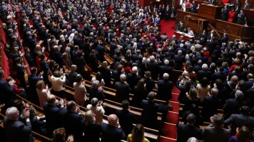 Congrès à Versailles approuve l'IVG dans la Constitution - Macron salue
