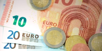 Réformes économiques du gouvernement français: Réduction des dépenses et impact sur les retraites
