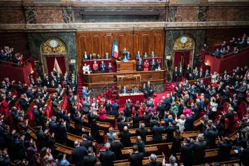 France devient le premier pays à inscrire l'IVG dans sa Constitution