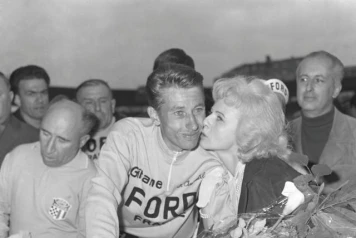 Janine Anquetil, veuve du champion du Tour de France, décède à 96 ans