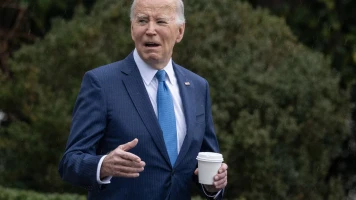 Joe Biden et Donald Trump dominent le Super Tuesday, Nikki Haley défie