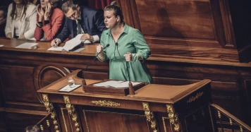Manuel Bompard plaide pour l'accès sans obstacle à l'avortement