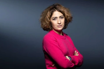 Isabelle Saporta, directrice de Fayard, contre la fusion avec Mazarine