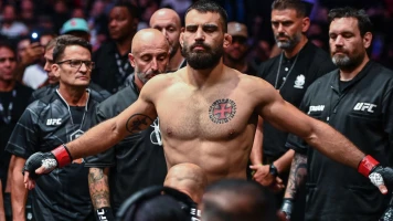 Benoît Saint Denis: De l'armée à l'UFC, icône française du MMA