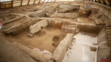 Découverte du plus ancien pain fermenté de 8600 ans à Çatalhöyük, Turquie