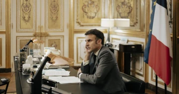 Loi sur la fin de vie: Macron soutient l'assistance pour mourir en avril