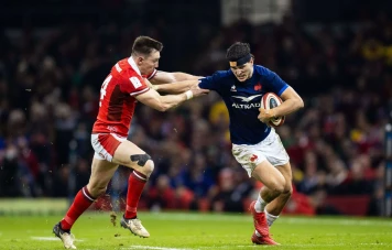 Victoire du XV de France à Cardiff: Nouveaux Joueurs et Préparation pour l'Angleterre