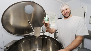 La Ferme du Vieux Puits: Valorisation du lait en yaourts pour augmenter les revenus