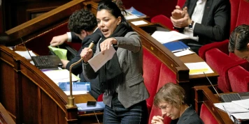 La critique controversée d'Israël par Sophia Chikirou et le dessinateur Coco