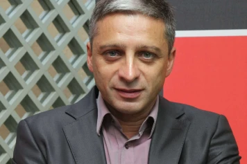 Jean-François Achilli suspendu de Franceinfo: Conflit d'intérêts en question