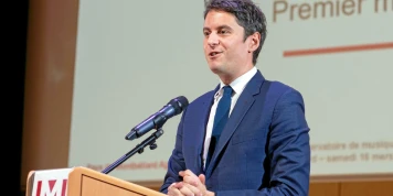 Gabriel Attal envisage une semaine de travail différenciée pour parents divorcés
