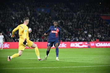 Dembélé blessé, incertain pour le match PSG-Montpellier et stage français