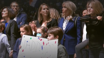 Brigitte Macron: Emmanuel dément les rumeurs de transgenre de 2021