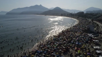 Chaleur record à Rio de Janeiro: Température ressentie de 62,3°C