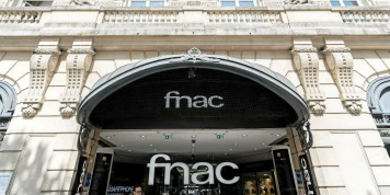 Fnac Champs-Élysées ferme pour pertes financières, 100 employés redéployés