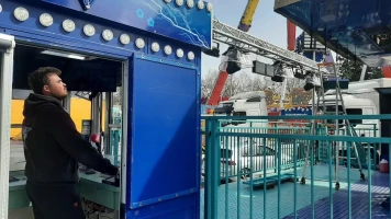 Foire du Trône Prolongée Refusée, Pelouse de Reuilly Devient Lieu de Divertissement