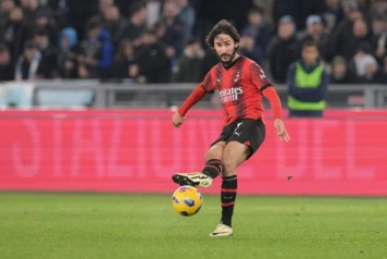 Yacine Adli explique son choix de carrière avec l'équipe de France
