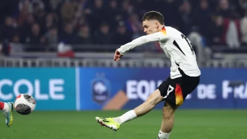 Résumé du football: Mbappé silencieux, Barcola blessé, Ben Arfa au padel, UFC et Ligue 1