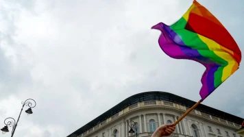 Russie classe le mouvement LGBT comme 'terroriste', réprime les minorités sexuelles
