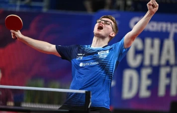 Alexis Lebrun remporte son troisième titre au championnat de tennis de table