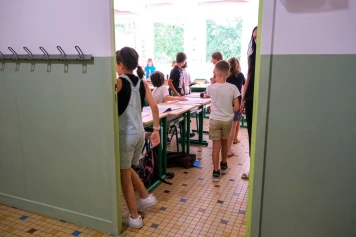 Faiblesses en orthographe, grammaire et maths chez les enseignants des écoles