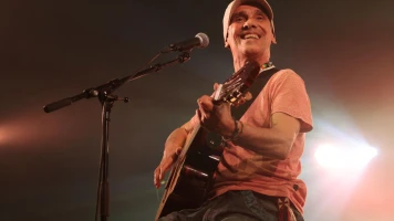 Manu Chao Live at Varaire Village - Vrai Repaire Festival, June 4