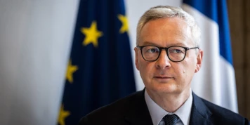 France : Suspension de crédits et mesures d'économies à venir