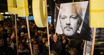 Report de l'extradition d'Assange: États-Unis fournissent des garanties