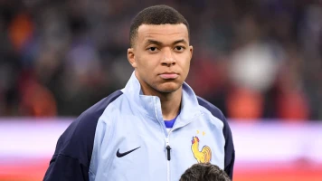 Kylian Mbappé sifflé à Marseille: réaction de Deschamps et performance de Kolo Muani