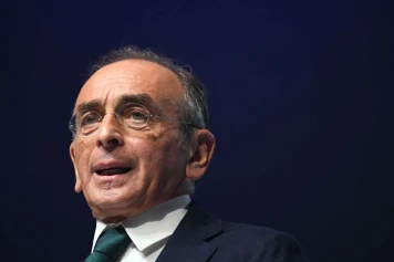 Éric Zemmour condamné à une amende pour injure raciste envers Hapsatou Sy par le tribunal de Paris
