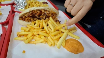 Restaurant Izmir: Le Kebab le moins cher de France à 3,50€ à Corbeil-Essonnes
