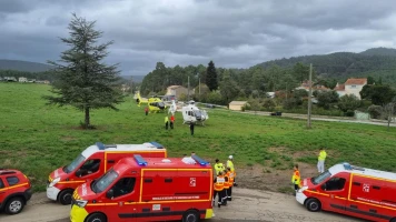 Accident de voiture tragique à Laval-Pradel : Un couple décède, bébé gravement blessé