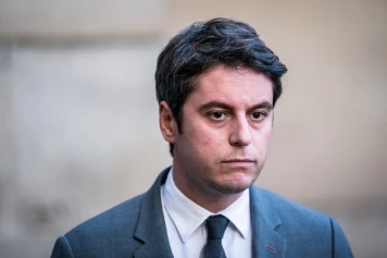 Réduire le chômage: Améliorer les conditions de travail et augmenter les salaires