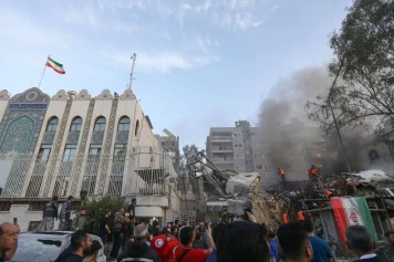 Israël frappe le consulat iranien à Damas, tensions critiques
