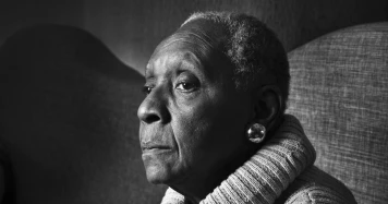 Hommage à Maryse Condé: Romancière guadeloupéenne et lauréate du prix Nobel alternatif