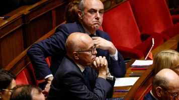 Les Républicains débattent d'une motion de censure contre le gouvernement Attal