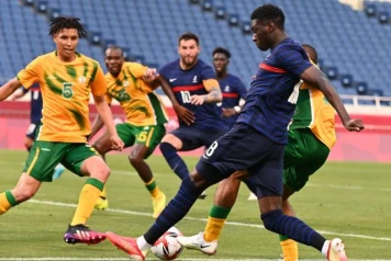 Tragique perte du footballeur sud-africain Luke Fleurs dans une attaque armée