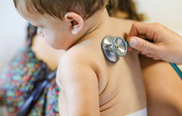 Père inculpé pour meurtre de bébé, mère pour recel de cadavre à Caen