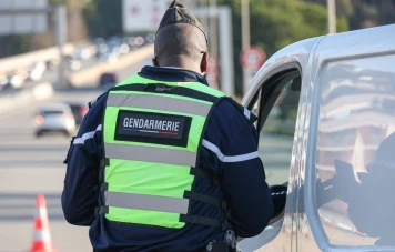 Citoyen souverain" face à la justice pour refus de contrôle de gendarmerie