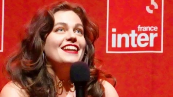 Mahaut Drama répond à la controverse sur Instagram et France Inter