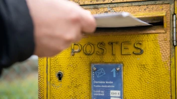 La Poste perd 6 milliards d'euros suite à la baisse du courrier
