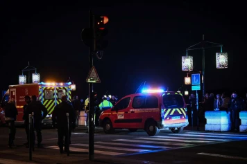 Double Poignardage à Bordeaux: Enquête en Cours, Piste Terroriste Écartée