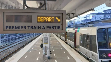 Interruption du RER B: individu armé appréhendé à Denfert-Rochereau