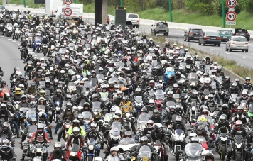 Rassemblements de Motards: Liberté, Solidarité et Défis de Contrôle Technique