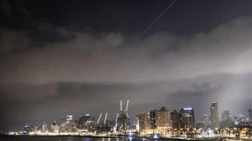 Iran lance plus de 300 drones et missiles, escalade des tensions
