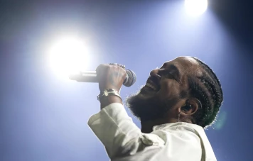 Le voyage de Slimane à l'Eurovision : "Mon Amour", échange culturel et préparation à la performance