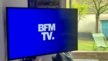 Panne technique chez BFMTV et RMC: Programmes interrompus, audiences impactées