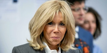 Brigitte Macron: De Professeure à Première Dame - Série Gaumont
