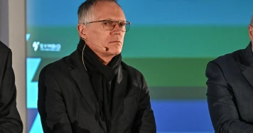 Carlos Tavares défend son salaire de 36,5M€ grâce aux résultats de Stellantis